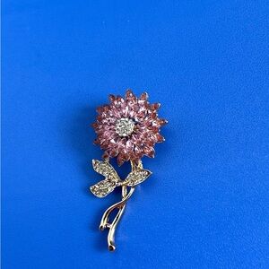 Elegant Pink Flower Brooch